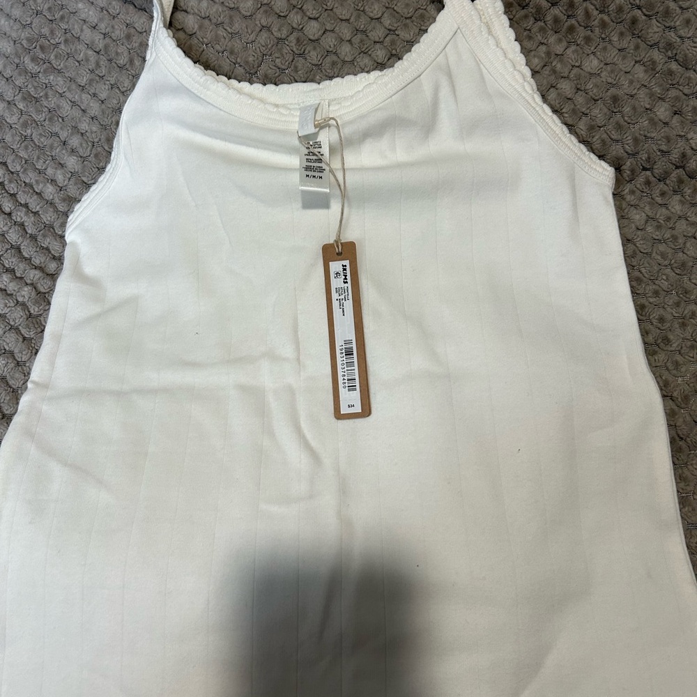 Skims tank